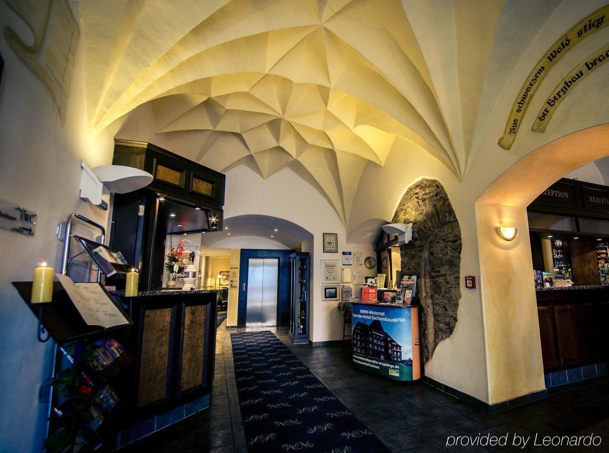 Hotel Wilder Mann Annaberg-Buchholz Extérieur photo